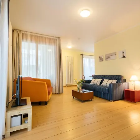 Kaiservillen Heringsdorf - Ferienwohnung Mit 1 Schlafzimmer Und Terrasse D102 Exterior photo