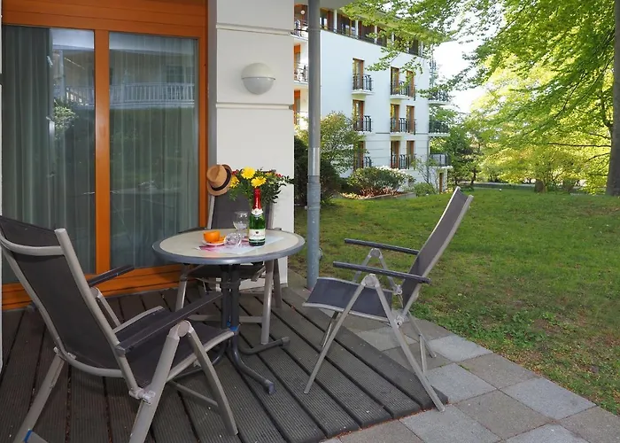 Kaiservillen Heringsdorf - Ferienwohnung Mit 1 Schlafzimmer Und Terrasse D102